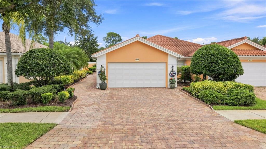 7677 Rozzini Ln Property Photo 1