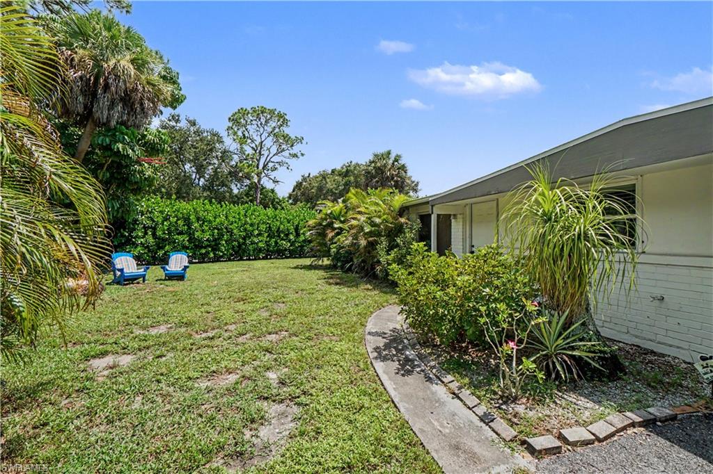 2398 Estey Ave Property Photo 25