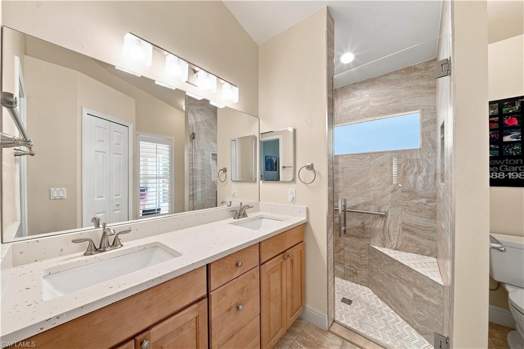 22178 Seashore Cir Property Photo 10
