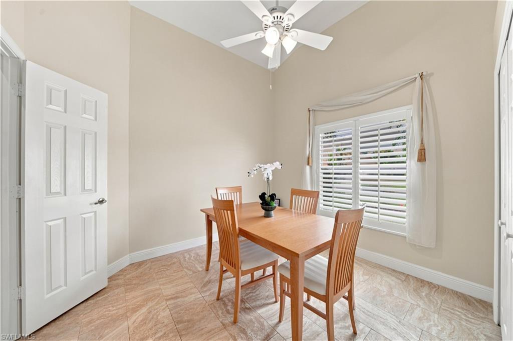 22178 Seashore Cir Property Photo 16