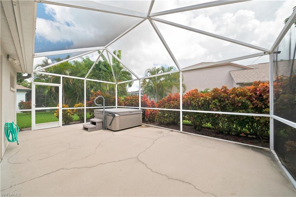 22178 Seashore Cir Property Photo 23