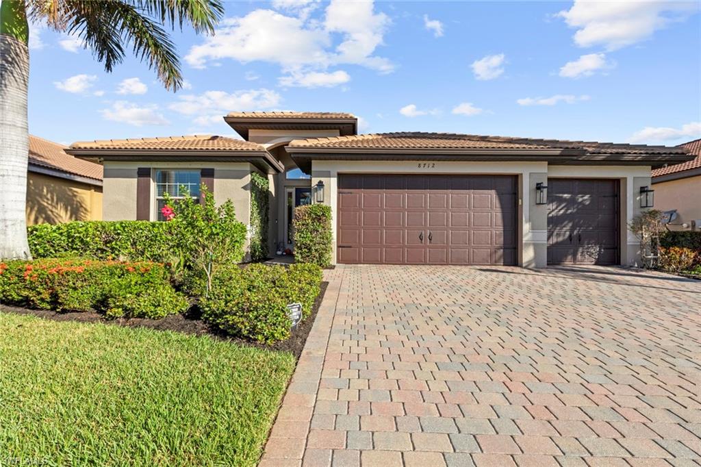 8712 Westwood Oaks PL Property Photo 1