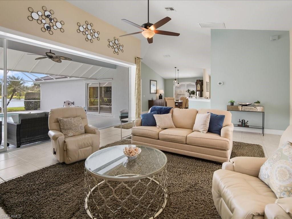 2026 Terrazzo Ln Property Photo 14