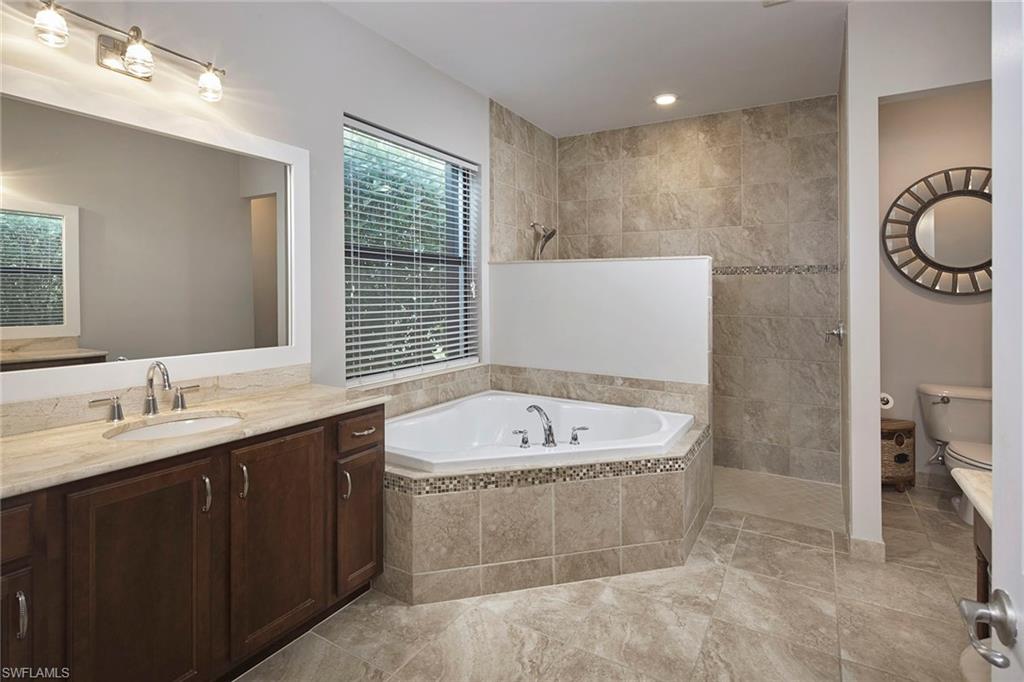 3742 Madeira Ct Property Photo 17