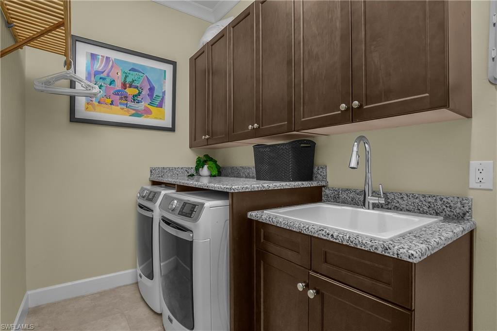 6913 Saona Ct Property Photo 28