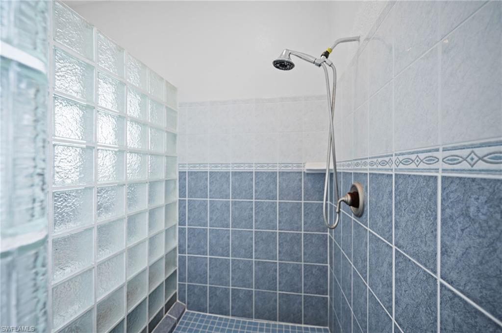 1006 Bayberry Loop Property Photo 24