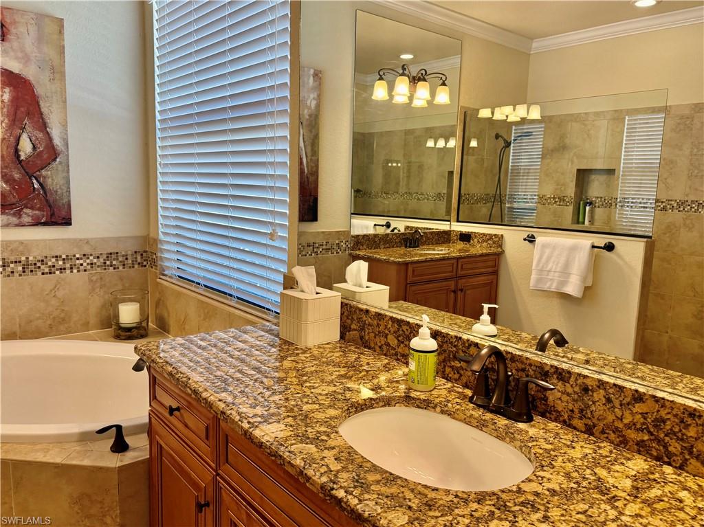 9218 Veneto Ln 43 Property Photo 24