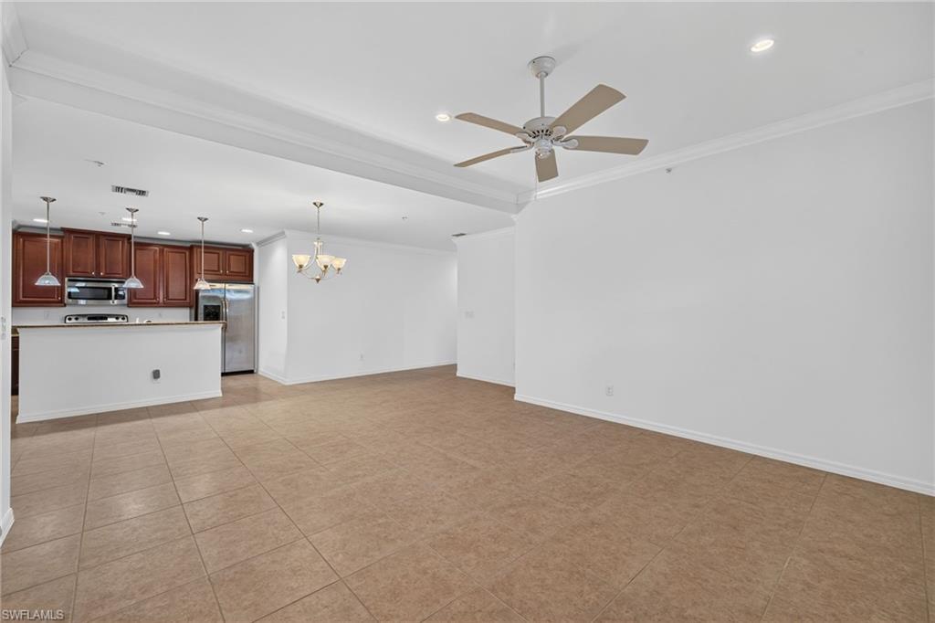 23421 Alamanda Dr 101 Property Photo 7