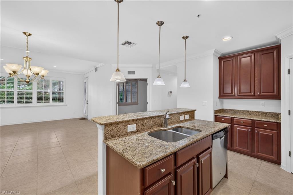 23421 Alamanda Dr 101 Property Photo 15