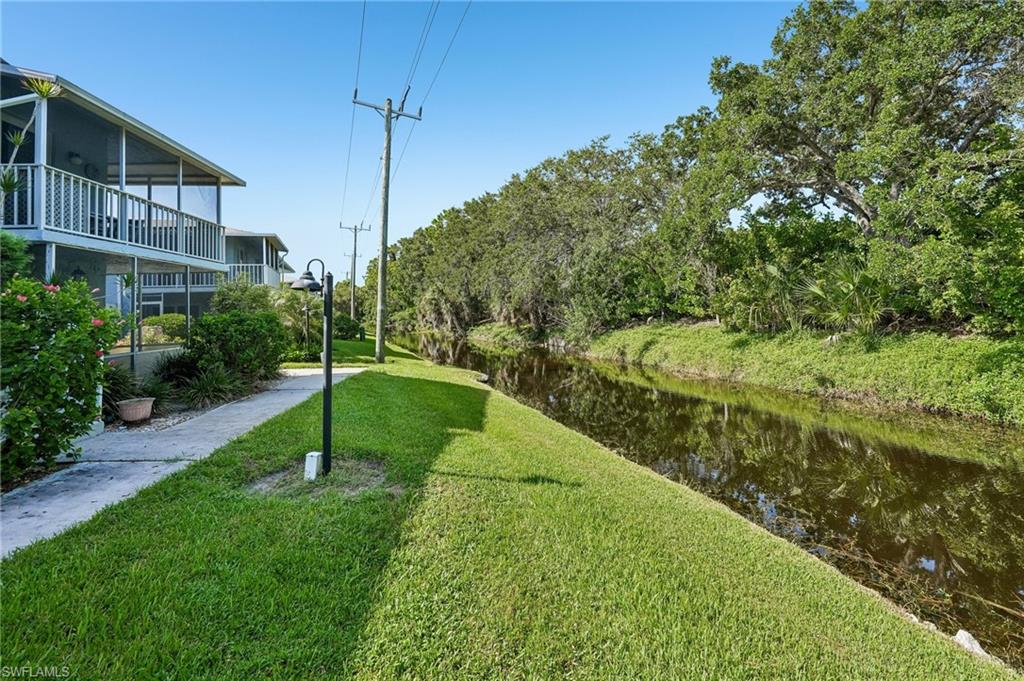 248 Palm Dr 5 Property Photo 6