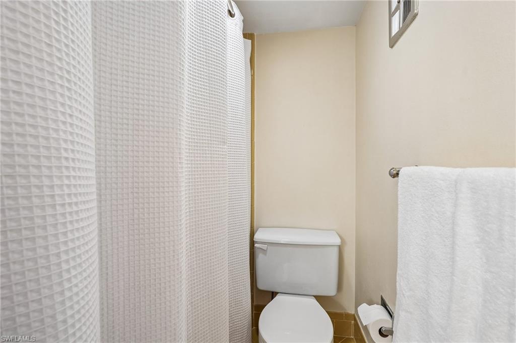 248 Palm Dr 5 Property Photo 26