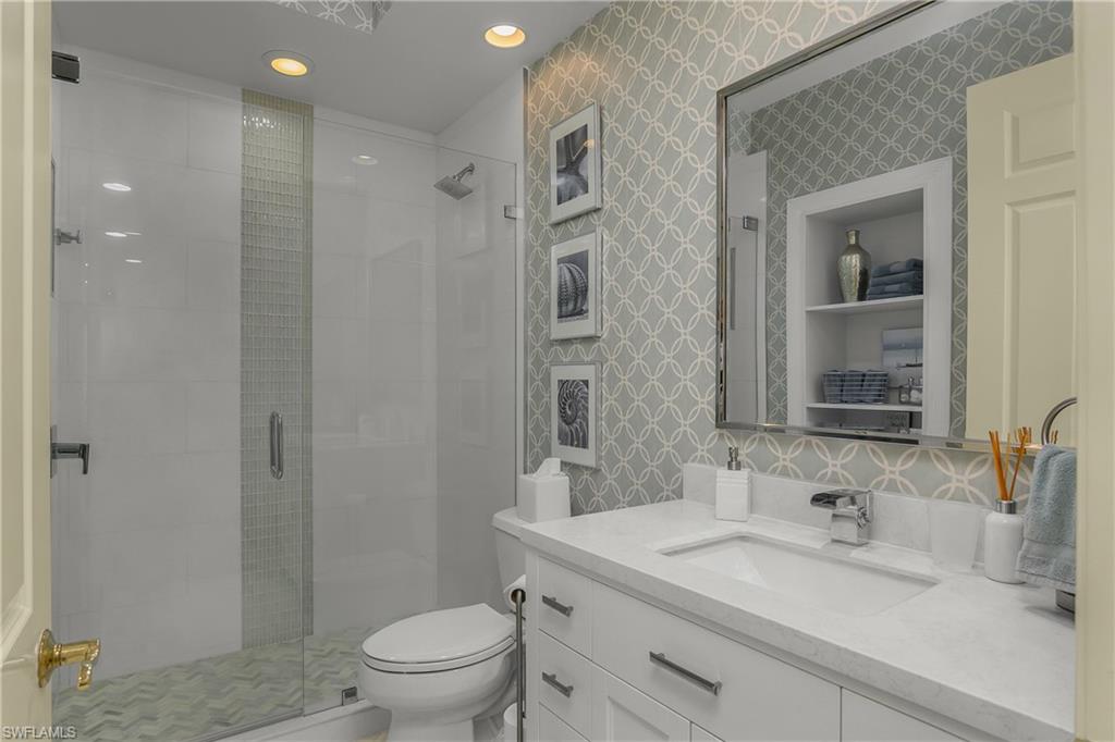740 Waterford Dr 103 Property Photo 27
