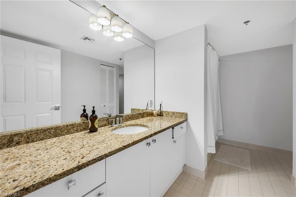 6585 Nicholas Blvd 1702 Property Photo 6