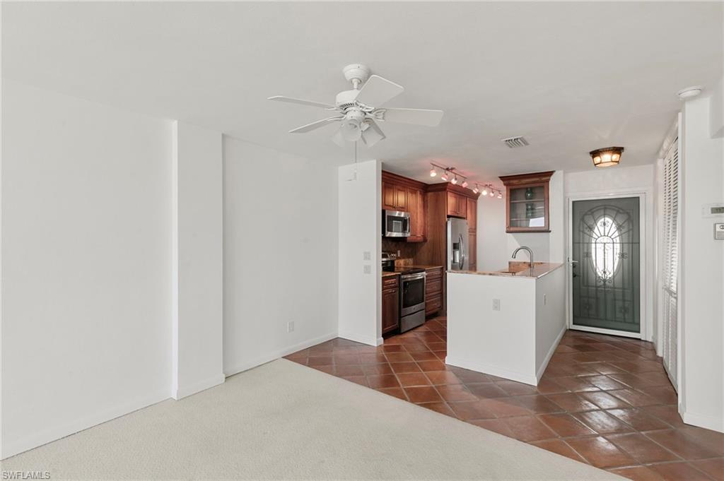 2121 Gulf Shore Blvd N 203 Property Photo 16