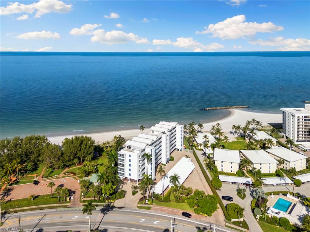 2121 Gulf Shore Blvd N 203 Property Photo 31