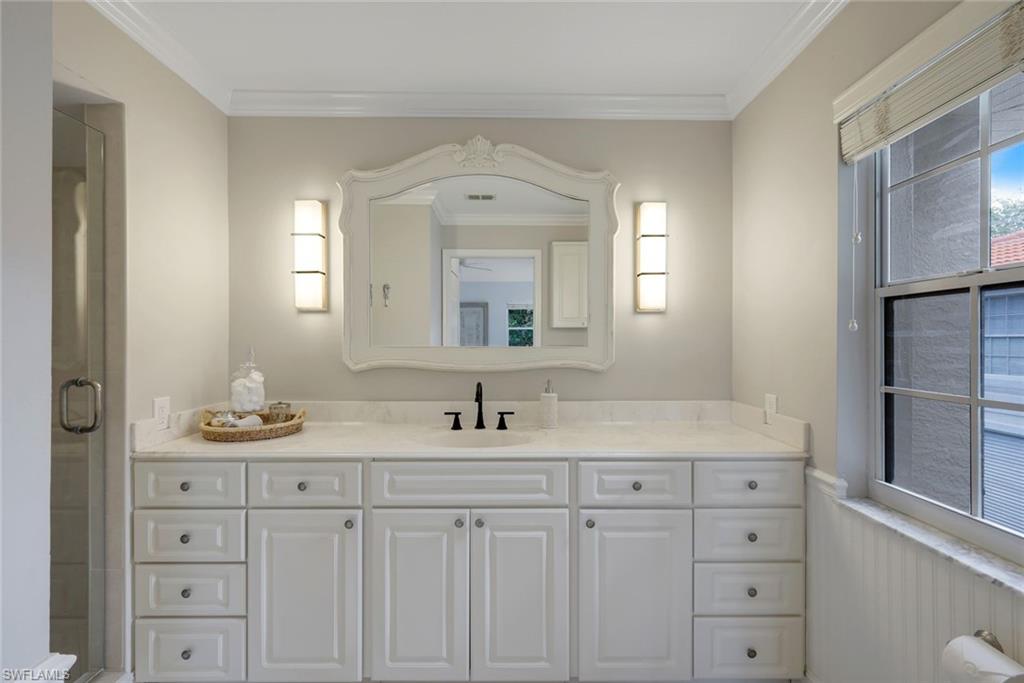 2450 Old Groves Rd 201 Property Photo 15