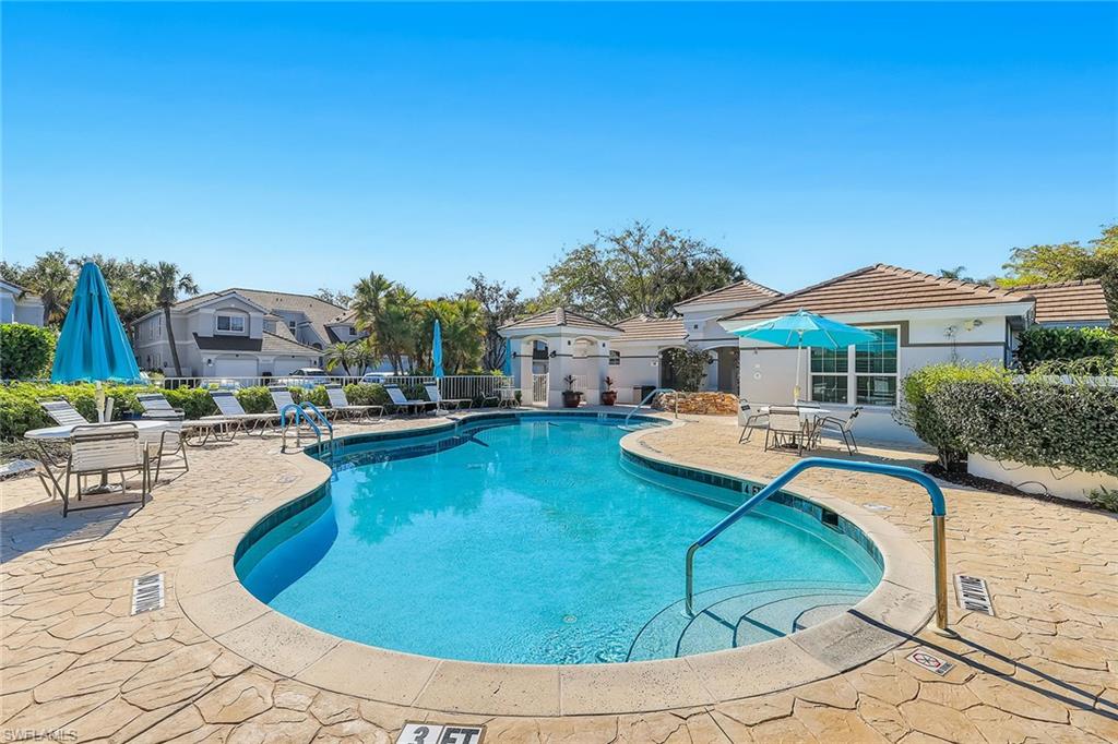 25276 Pelican Creek Cir 102 Property Photo 28