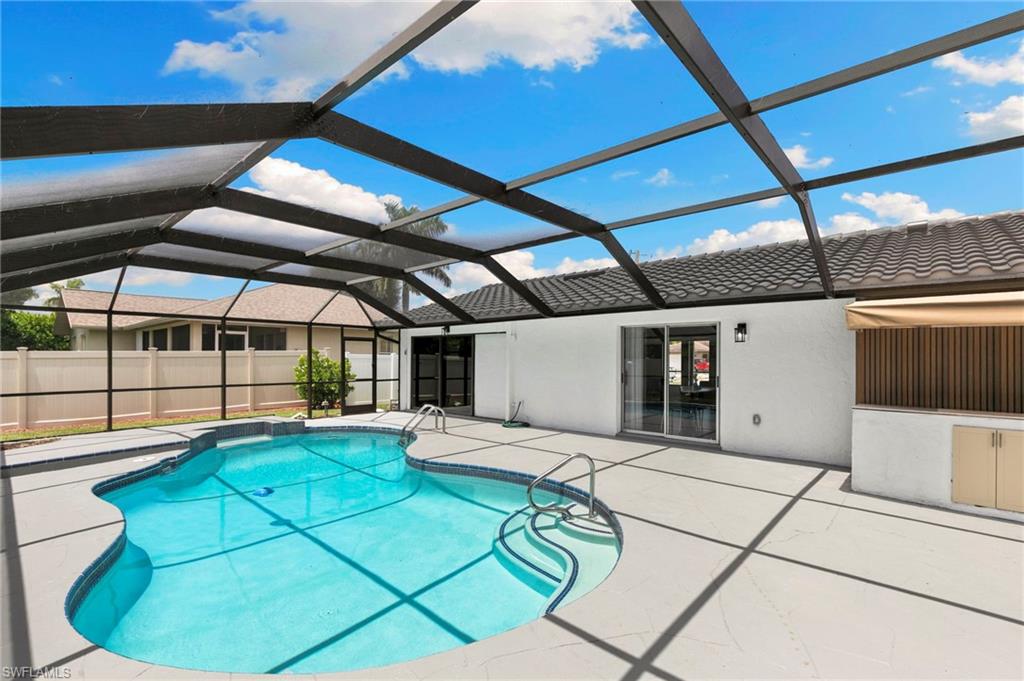 351 Columbus Way Property Photo 17