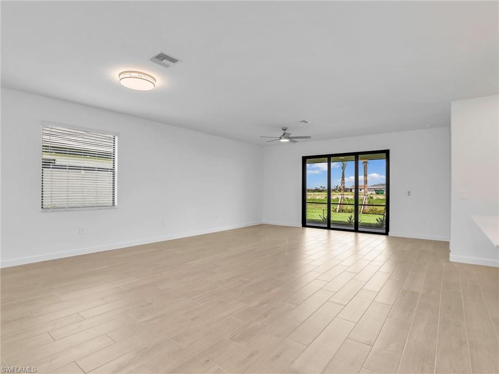 20416 Verawood Loop Property Photo 10