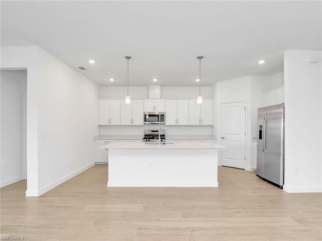 20416 Verawood Loop Property Photo 14
