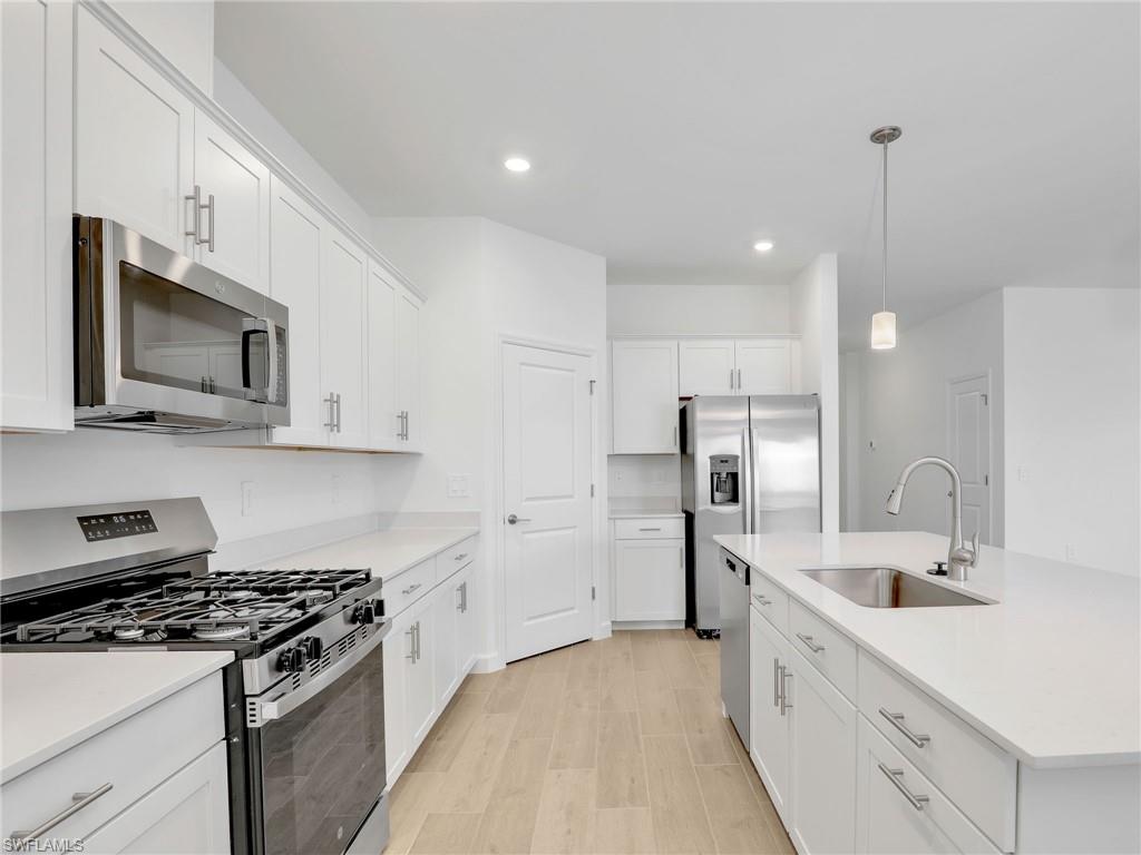 20416 Verawood Loop Property Photo 17