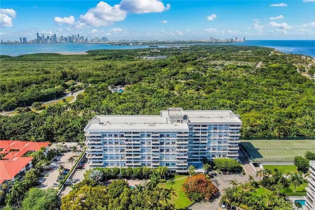 155 Ocean Lane Dr 103 Property Photo 34