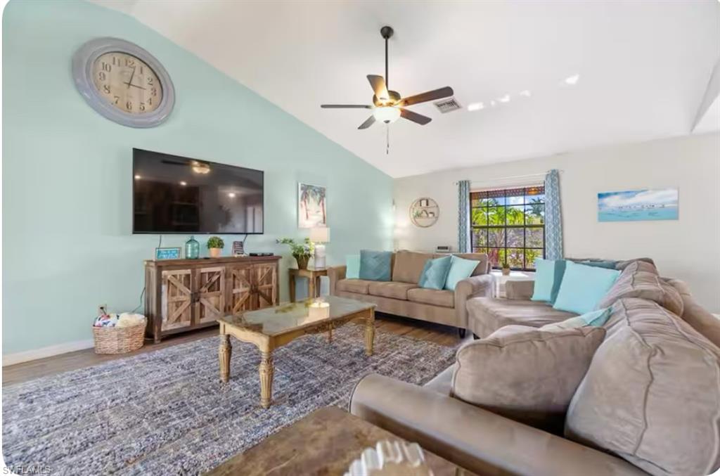 27439 Pollard Dr Property Photo 4