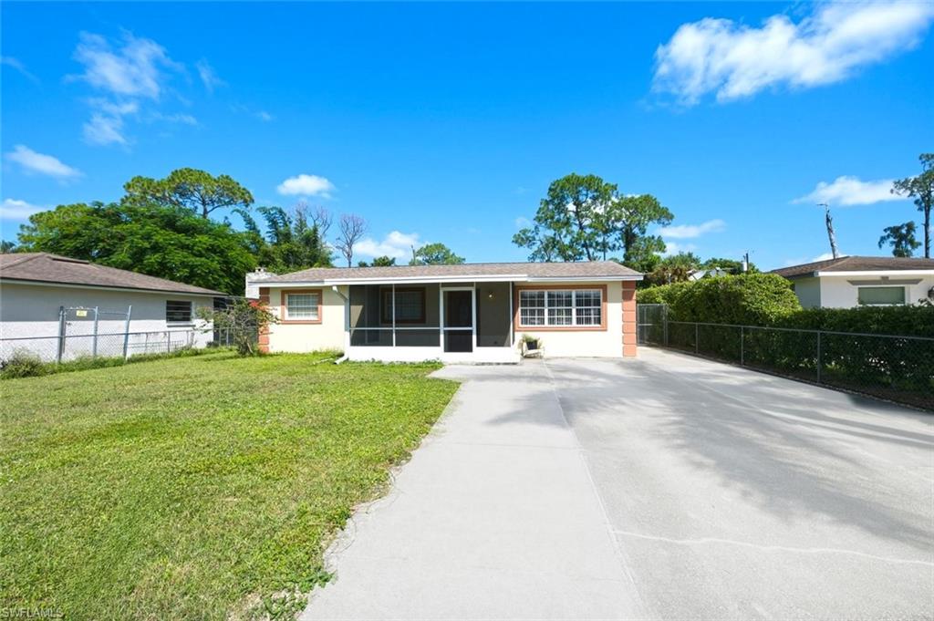5449 Hardee ST Property Photo 1