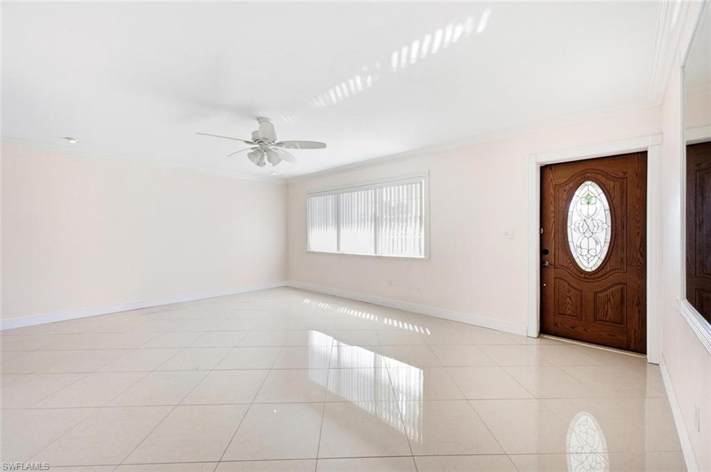 5449 Hardee St Property Photo 6
