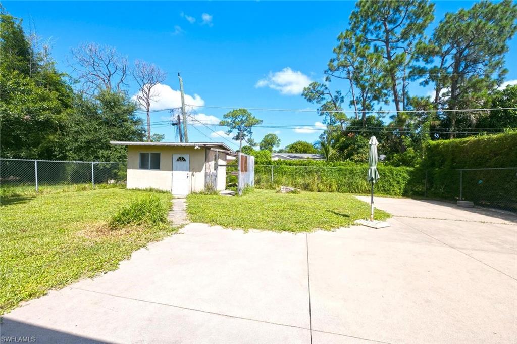5449 Hardee St Property Photo 26