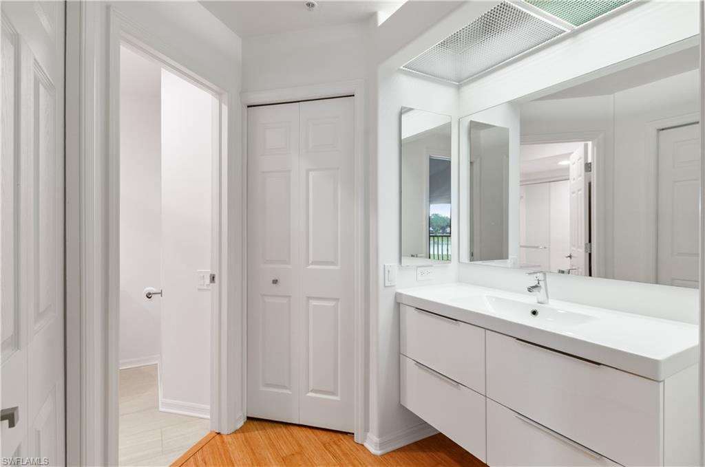 28072 Cavendish Ct 2211 Property Photo 17