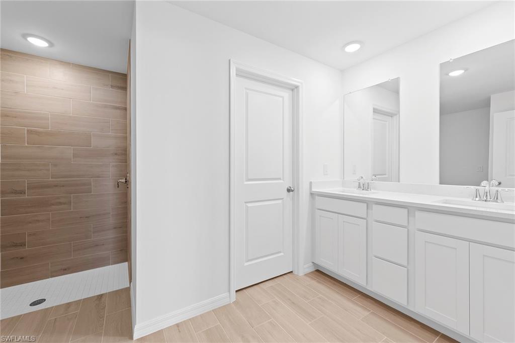 843 Vance St E Property Photo 11