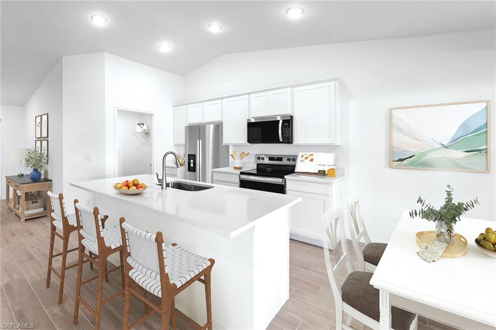 2201 6th Pl Property Photo 6