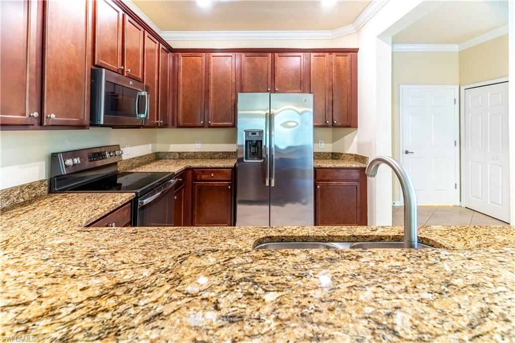 10274 Via Colomba Cir Property Photo 9