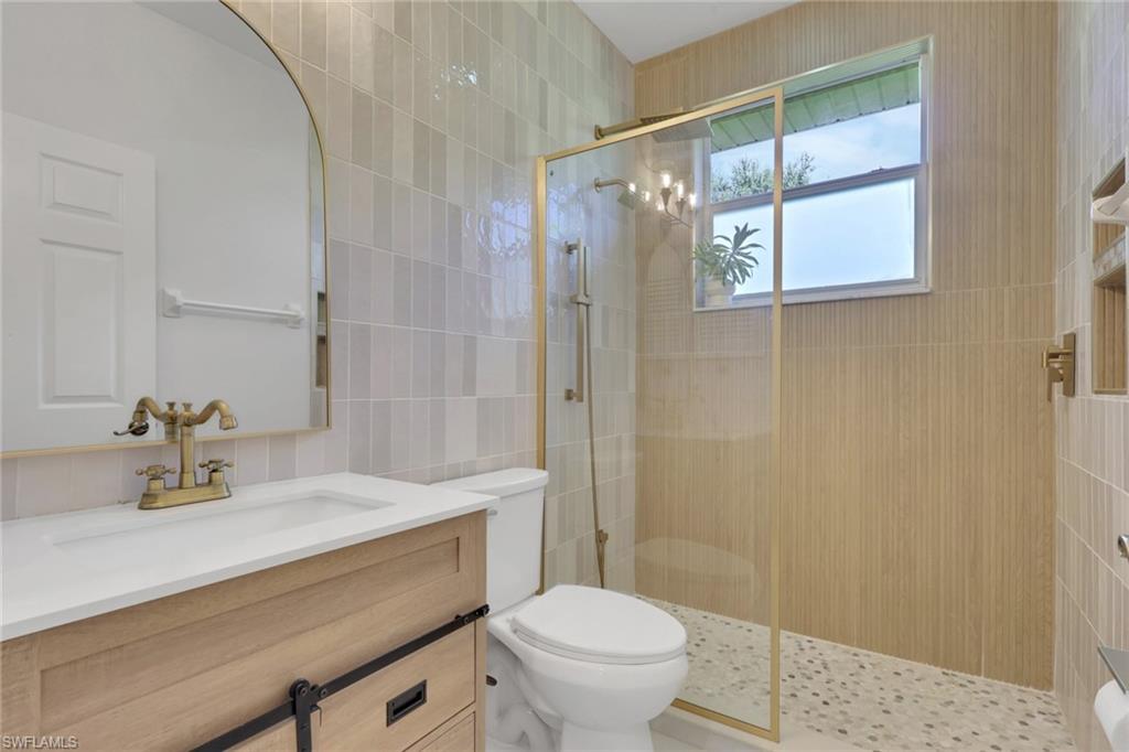 4242 Longshore Way S Property Photo 19
