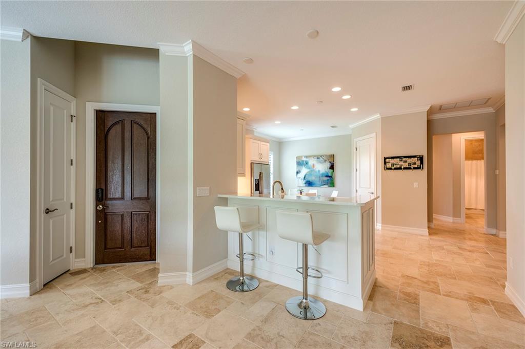 6560 Roma Way Property Photo 7