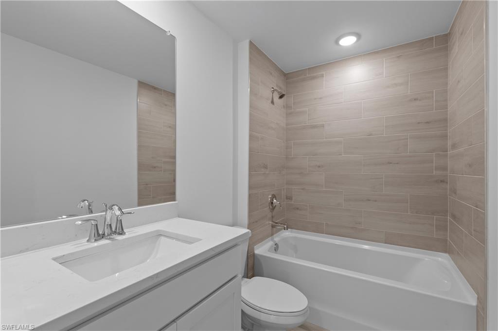 325 14th St Property Photo 13