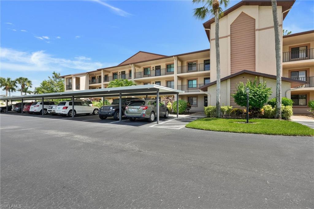 7340 Saint Ives Way 3102 Property Photo 2