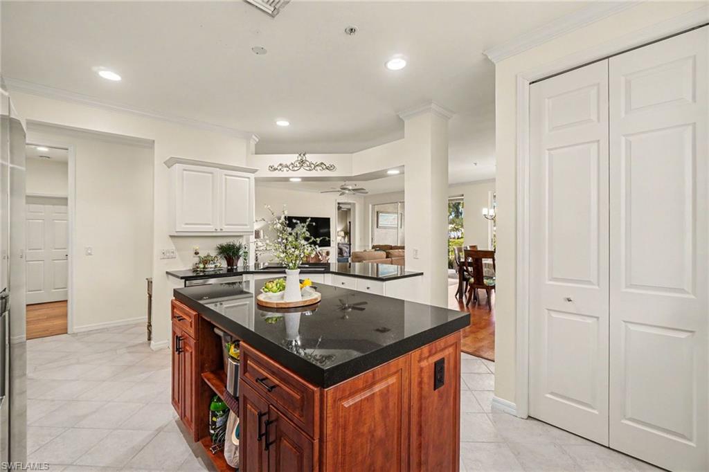 5015 Marina Cove Dr 103 Property Photo 16