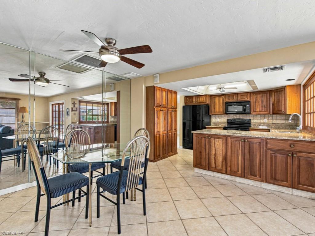 154 Hollyhock Ct Property Photo 10