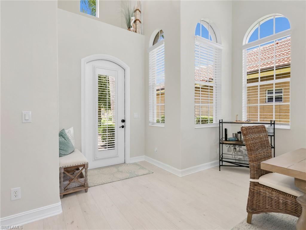 6096 Dogleg Dr Property Photo 14