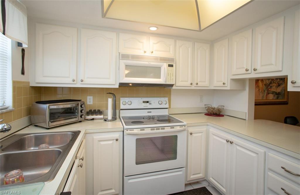 315 Saint Andrews Blvd A25 Property Photo 2