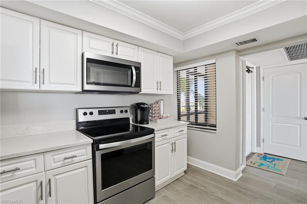 6662 Estero Blvd 508 Property Photo 13