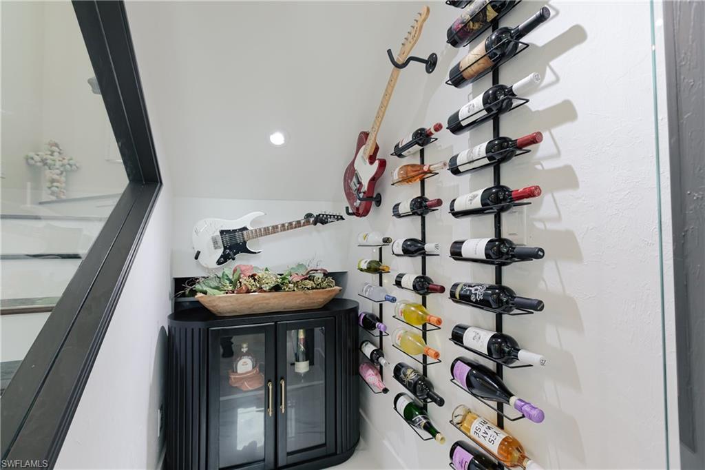 1045 Cottonwood Ct Property Photo 17