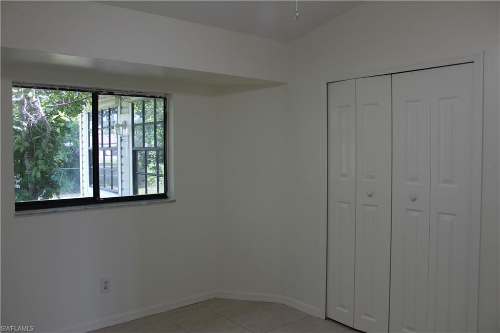 1905 6th St Property Photo 15
