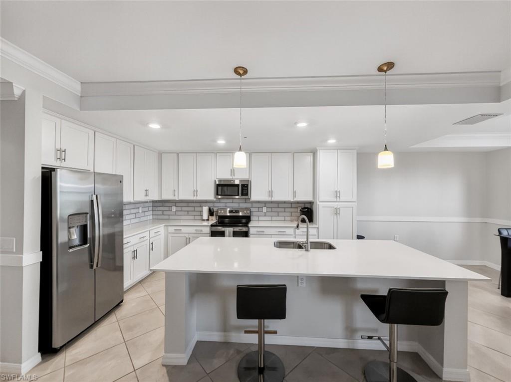 5807 Double Eagle CIR 4617 Property Photo 1