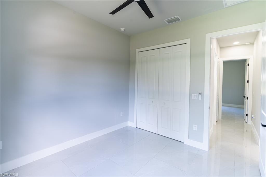 1015 Bagget St E Property Photo 19