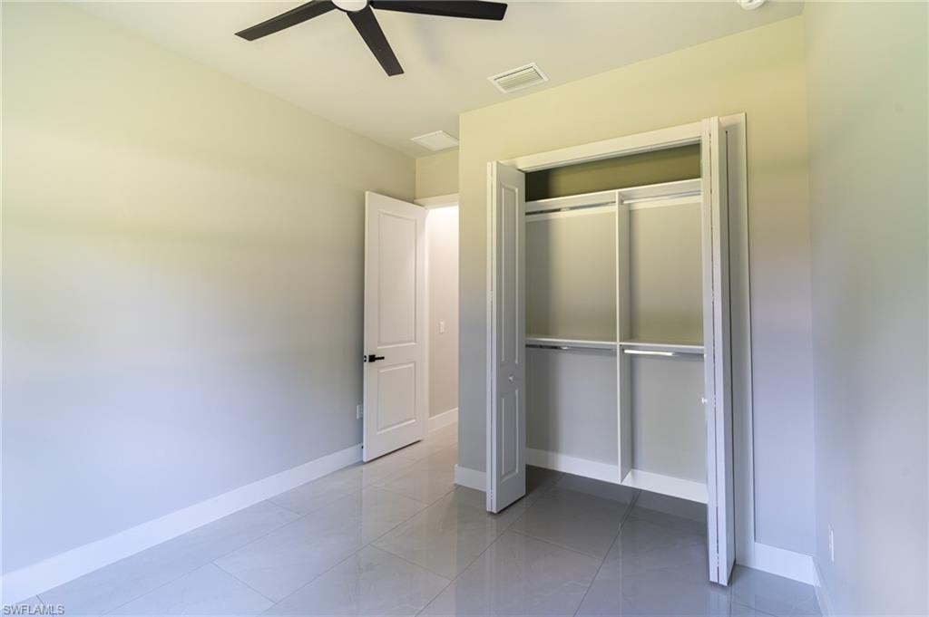 1015 Bagget St E Property Photo 24