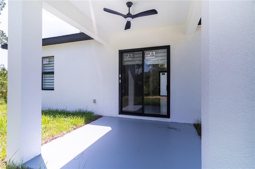1015 Bagget St E Property Photo 40