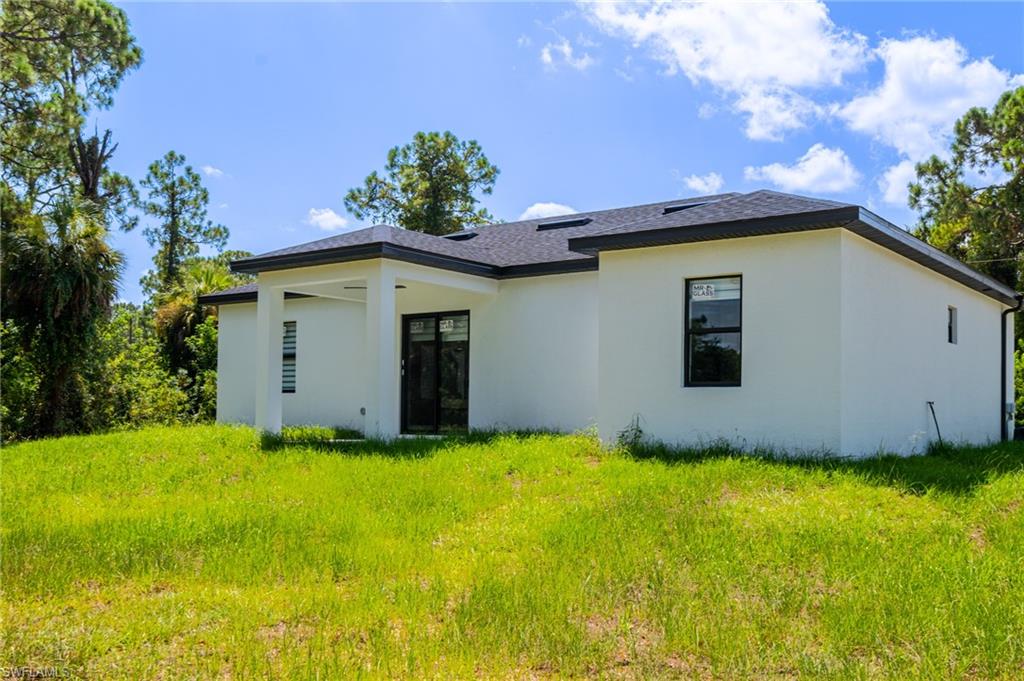 1015 Bagget St E Property Photo 41